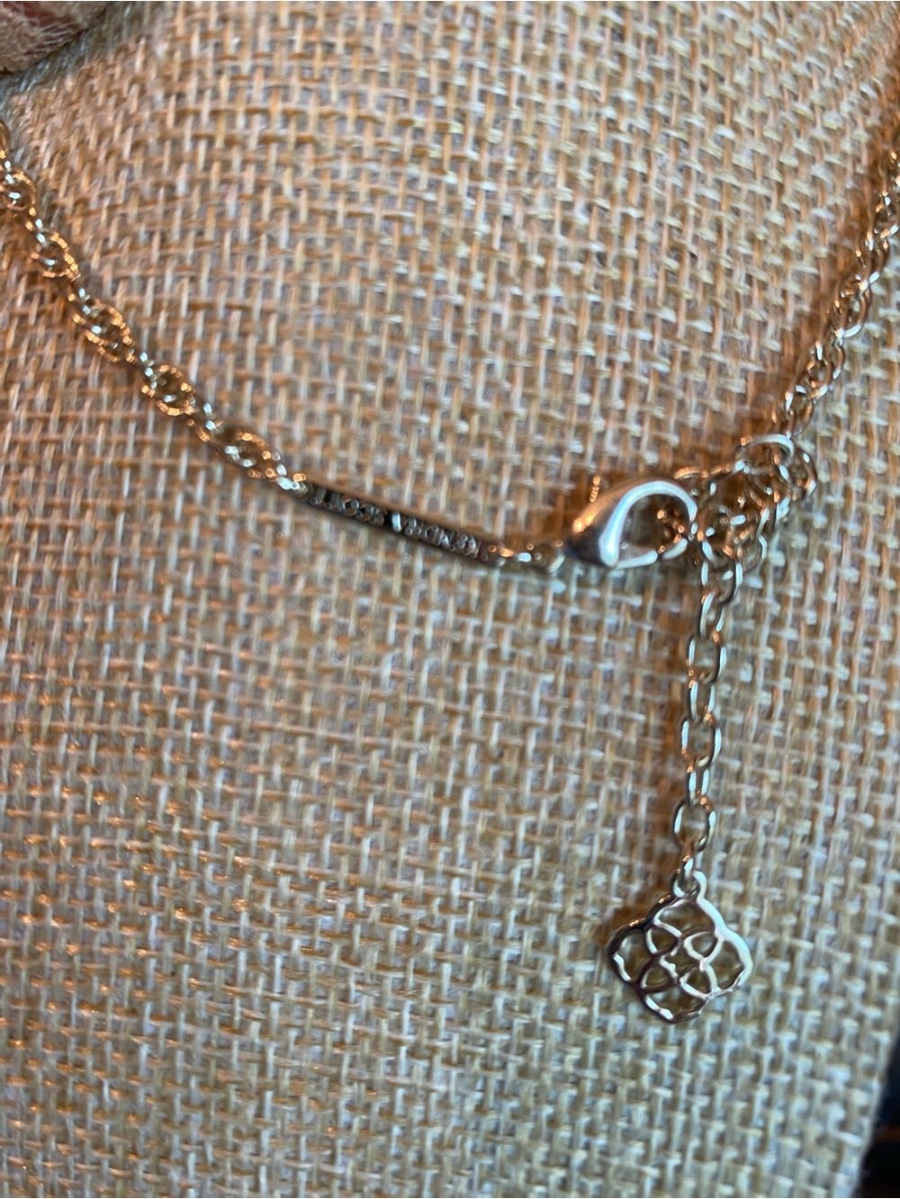 Kendra Scott Necklace - Picture 4 of 8